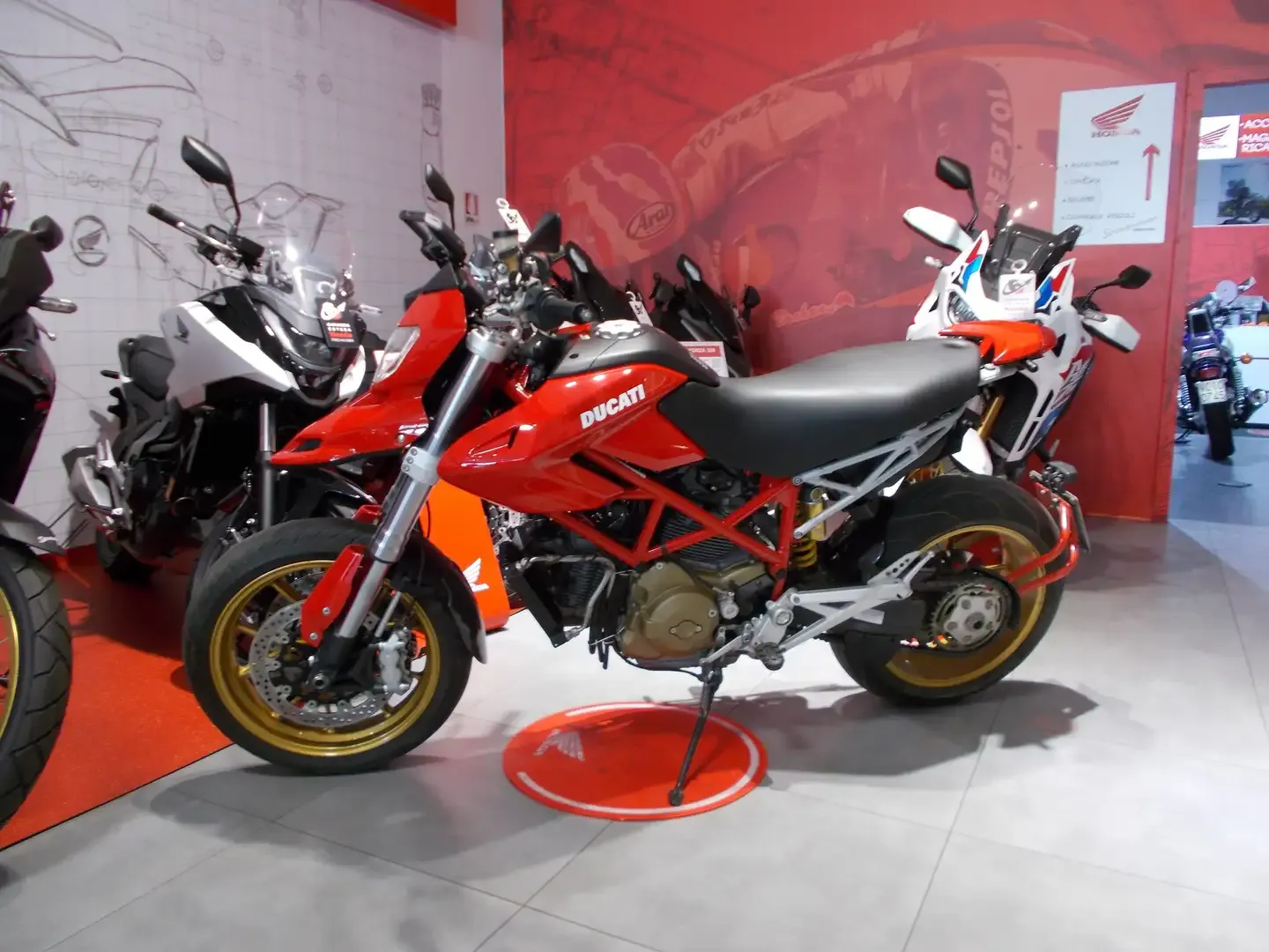 49a21b5e-0f3b-4ca5-af0d-6643c1e1a5b5_7431e6fa-f422-4dc5-a3d0-726e261e07a6