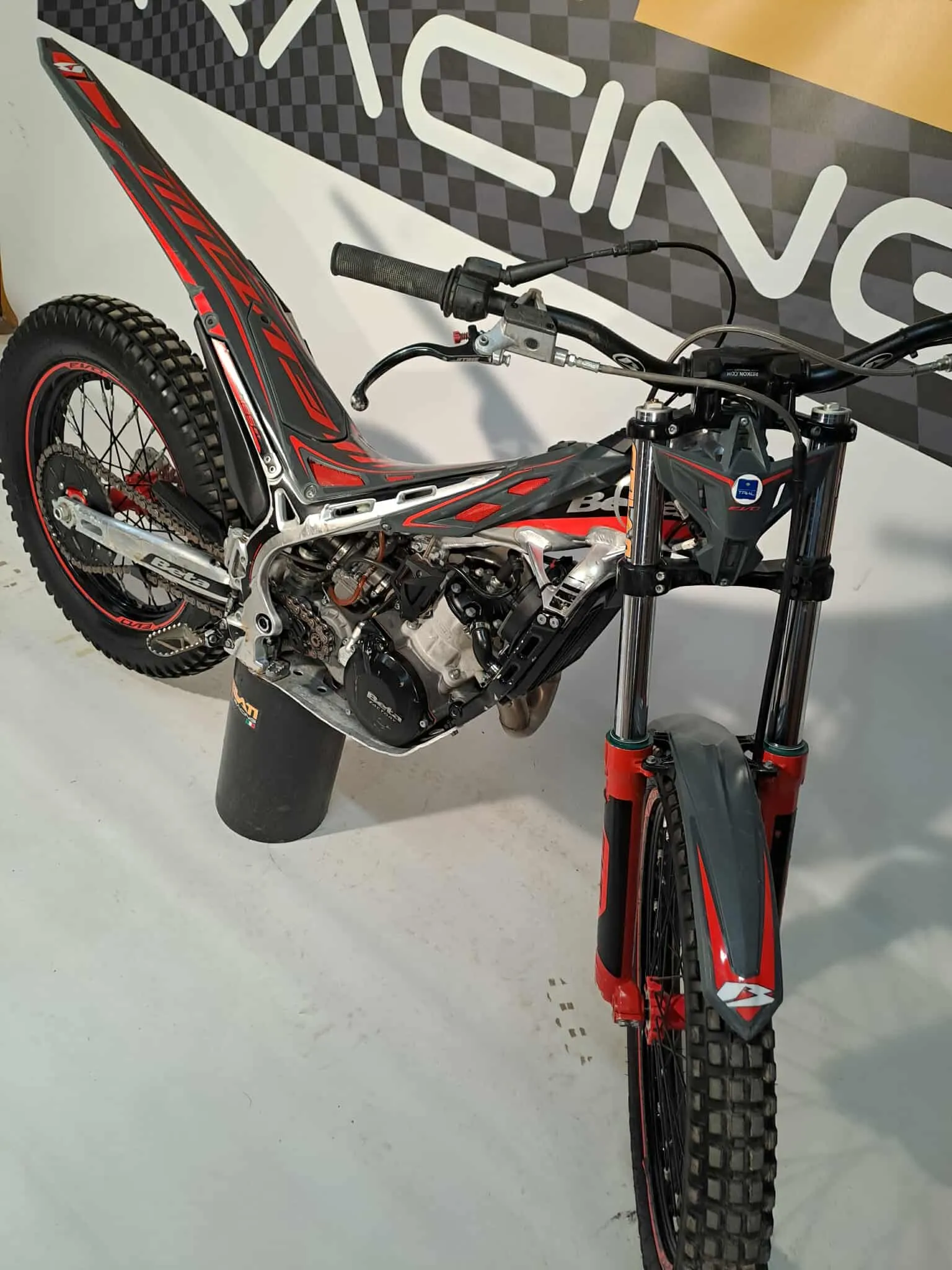 625884687_920689603743561_2847573329270902813_n