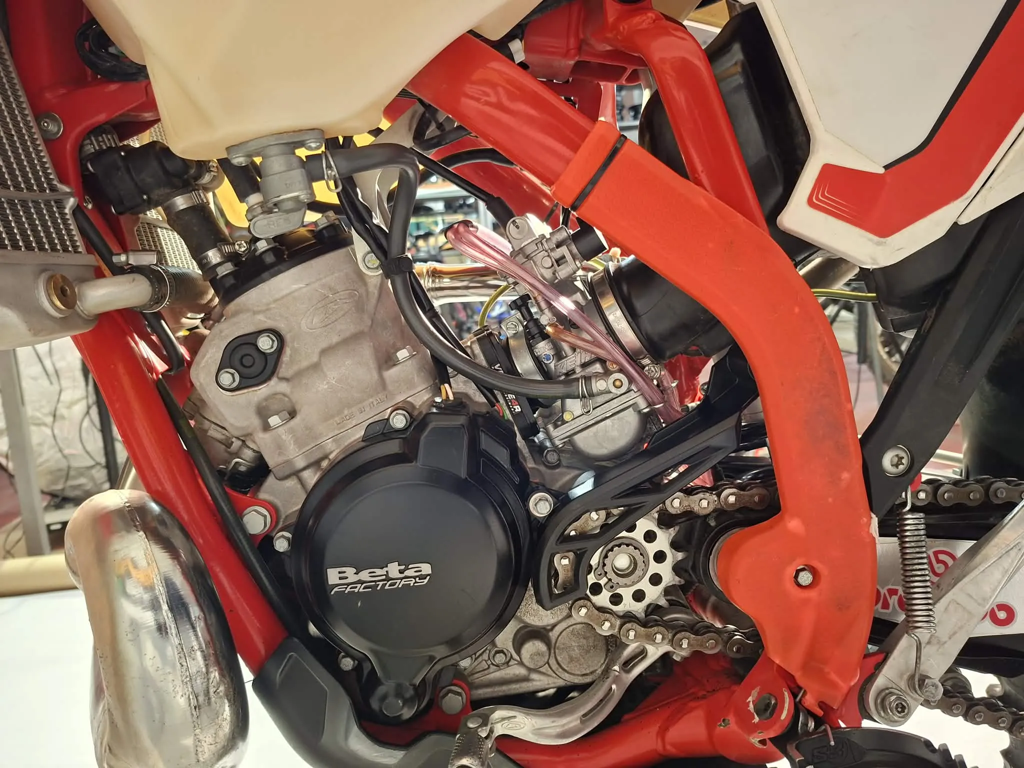 668196622_1643127380390853_6257036255053442719_n